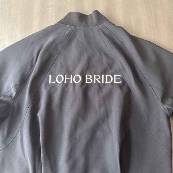 Athleta Women's Endless Bomber Jacket Full Zip Crop Size S New Loho Bride Black - Picture 14 of 14